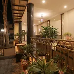 Hotel Sardar Near Pune Railway Station
