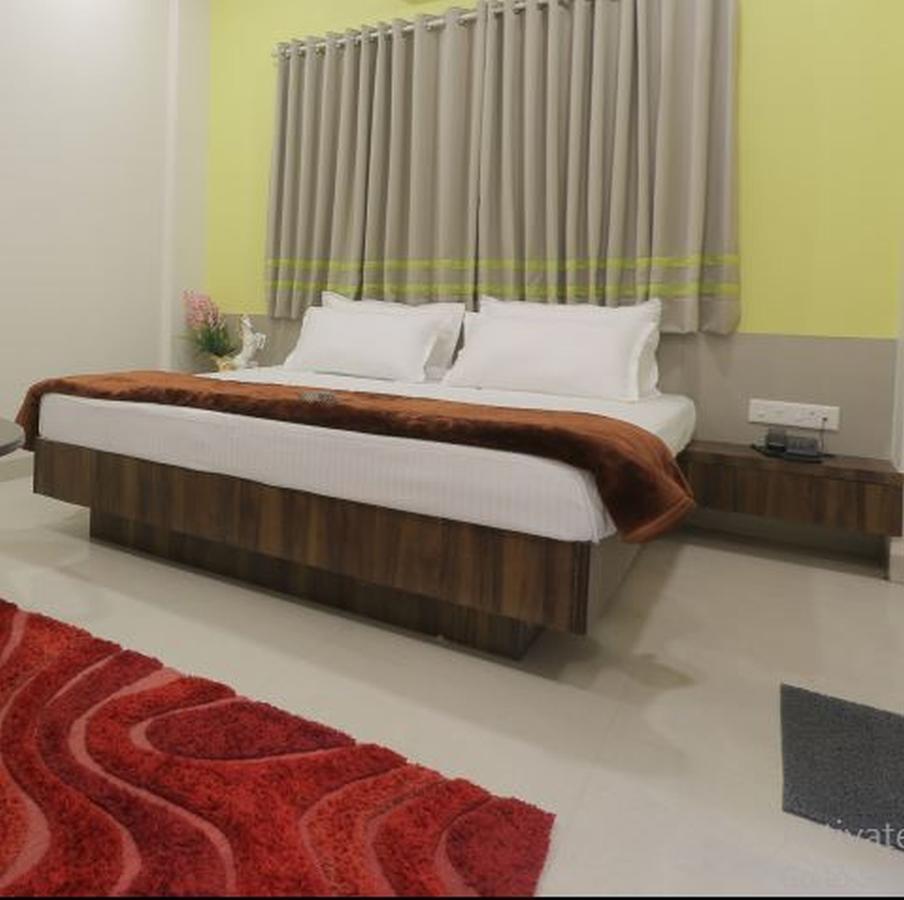 Hotel Sardar Near Railway Station